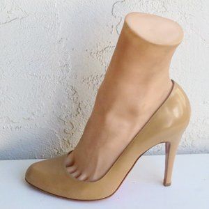 Christian Louboutin Decollete Beige Patent Leather Pumps